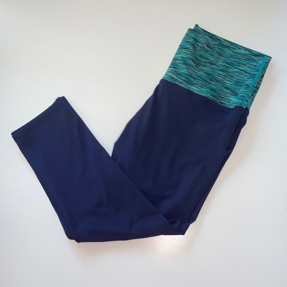 Fabletics Capri Leggings Women’s Size Medium